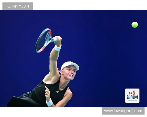 网球赛季精彩对决不断 世界顶尖球员激烈争夺冠军