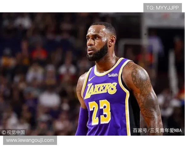 湖人戴维斯内线防守效率提升对比联盟中锋排名走势分析